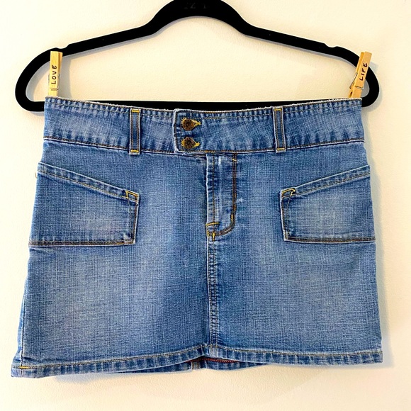 Von Dutch Dresses & Skirts - Von Dutch, Vintage Denim Mini Skirt, 4 Pocket, Size M
